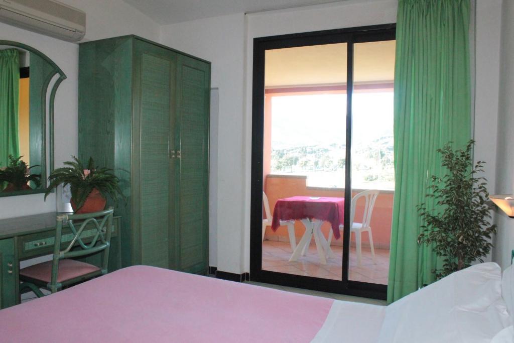 וילסימיוס Hotel Blu Marlin חדר תמונה
